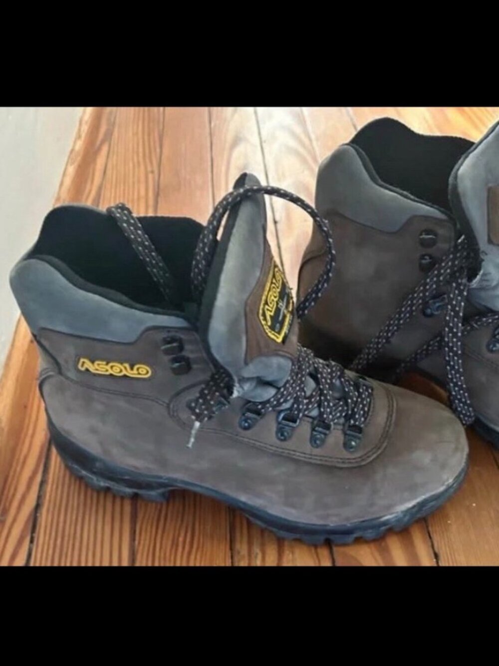 ASOLO AFX 535 Women’s Brown Nubuck Hiking Boots VIBRAM Soles Size 9 , USED ONCE
